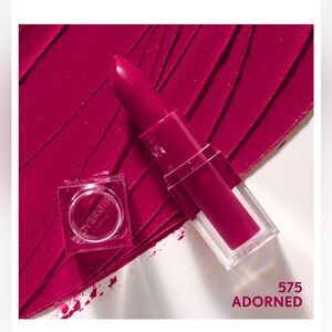COVERGIRL Adorned Lipstick Shade 575